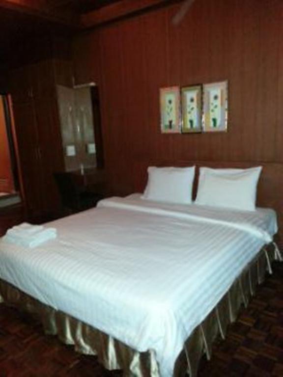 Eight Plus Hotel Bangkok Szoba fotó